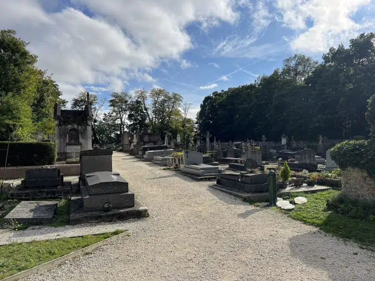 Cimetiere_-_Pomponne_FR77_-_2022-10-16_-_1